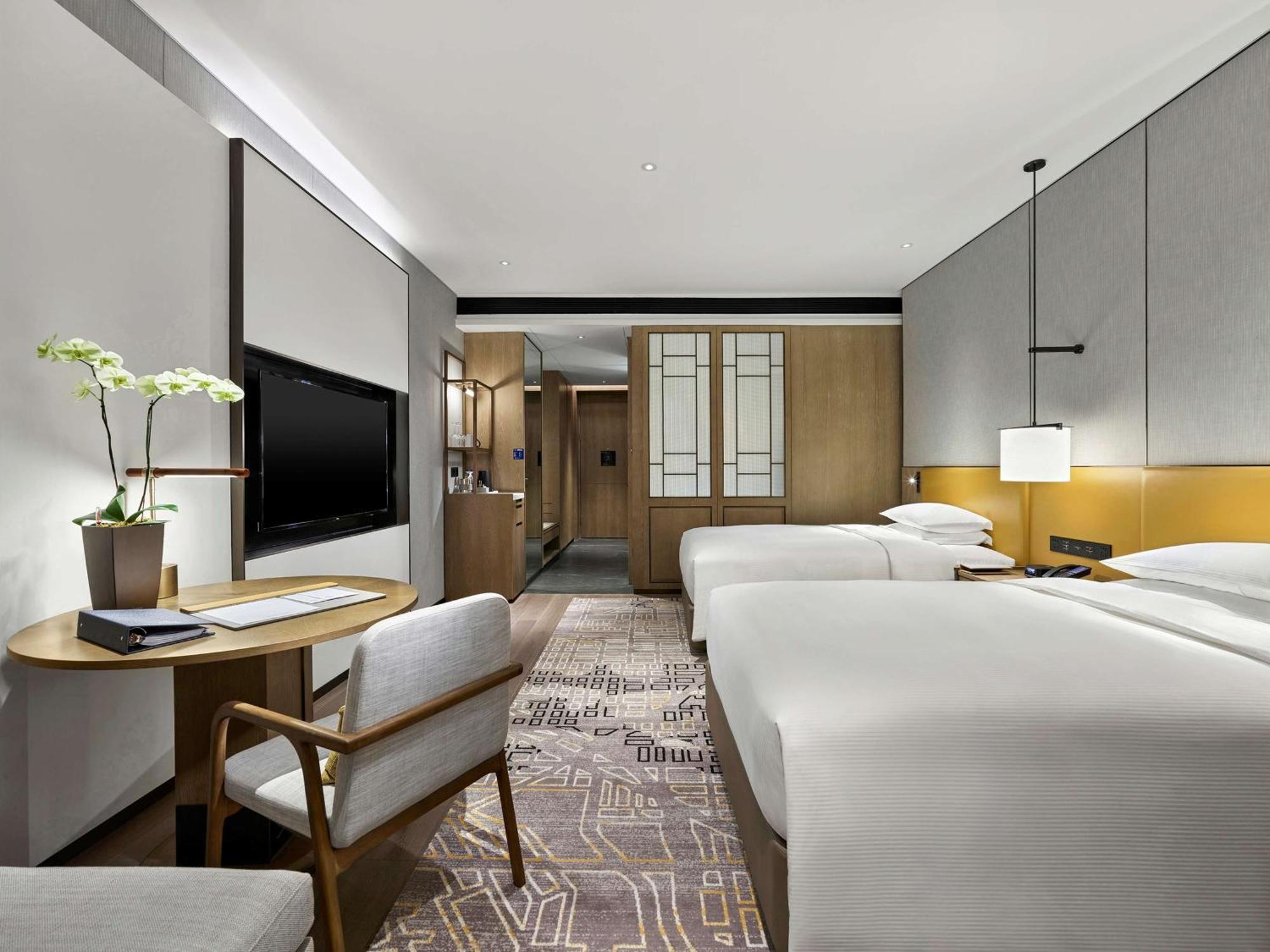 Отель Hilton Цзясин Экстерьер фото